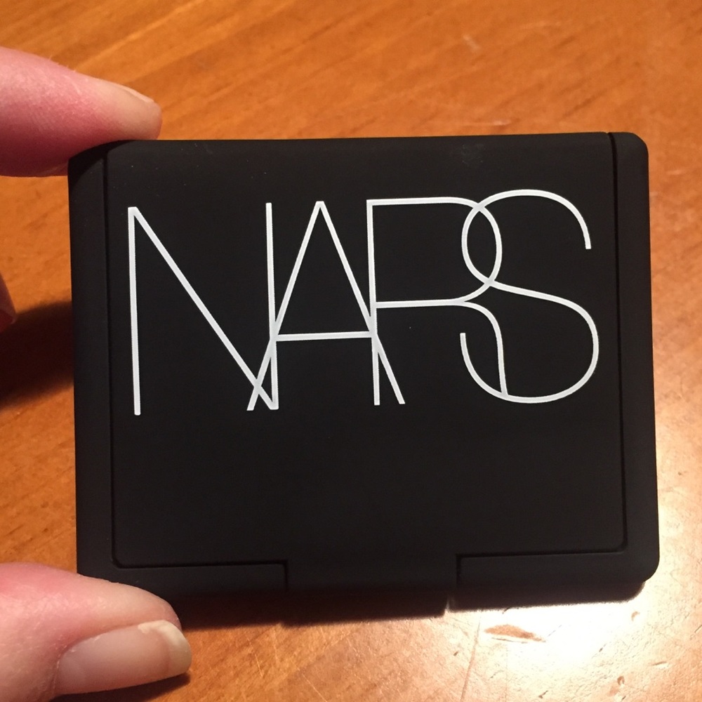 NARS Powder Blush Orgasm - Picture 3 of 15